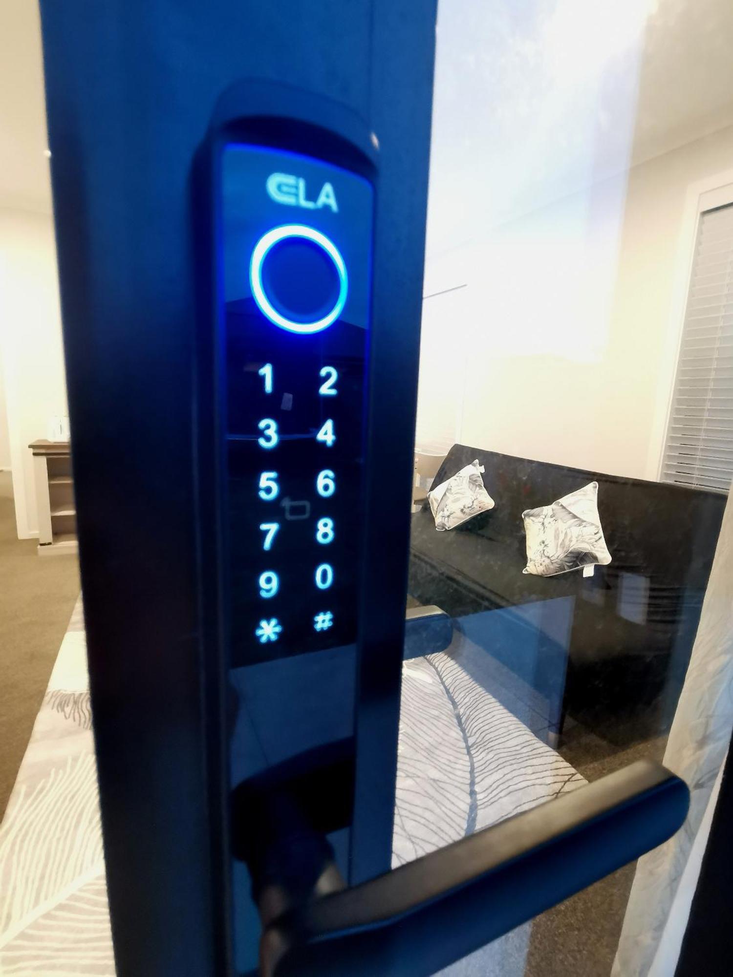 Stylish Private Guest House Ensuite Only ロールストン エクステリア 写真